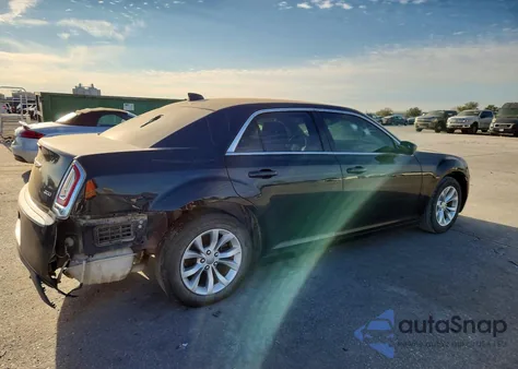 2015 Chrysler 300 Limited from USA, damaged, VIN 2C3CCAAG1FH838097